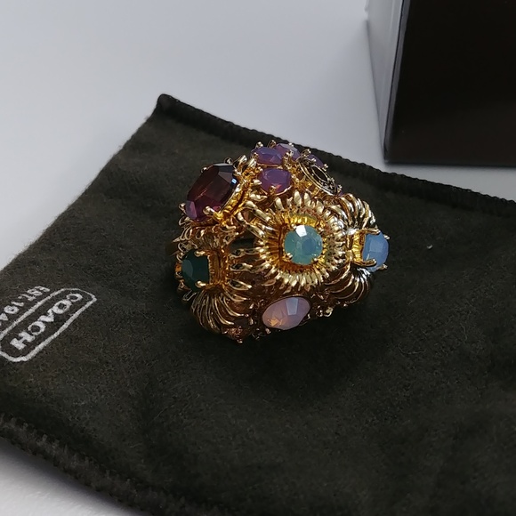 NWOT Coach Multi Stone Floral Cluster Cocktail Ring - Picture 4 of 10